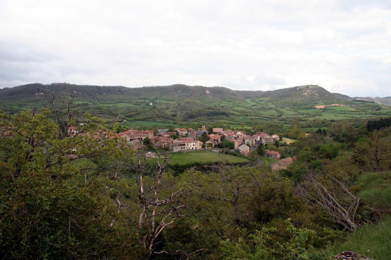 Chambres D'Hotes Lou Jassou Lapanouse-de-Cernon Exteriér fotografie
